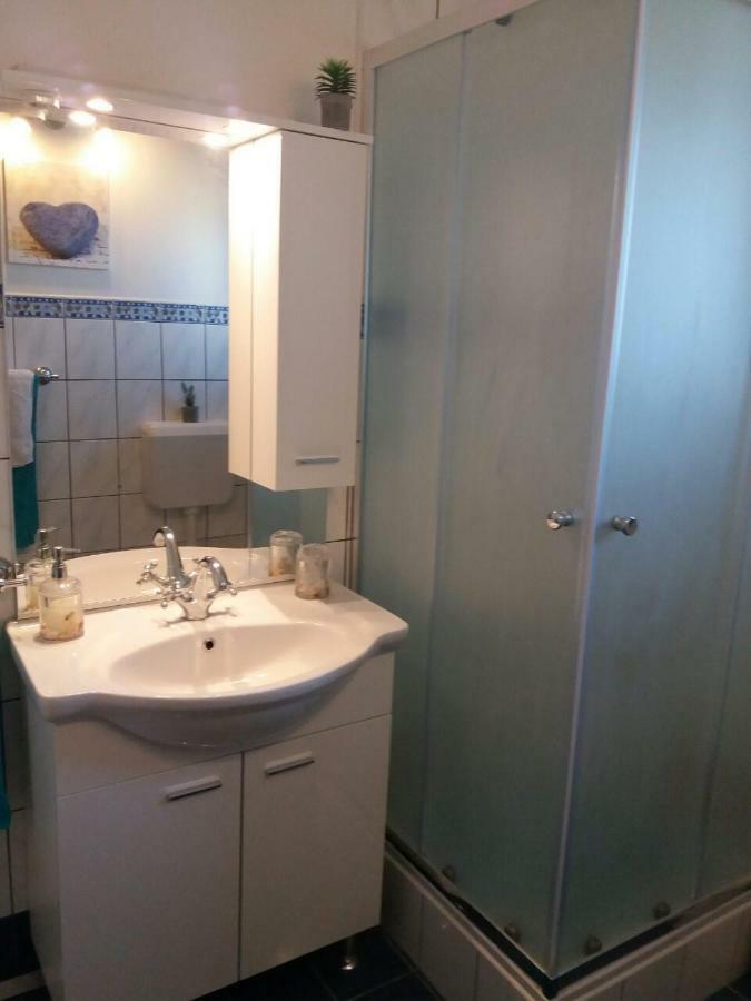 Apartmani Tajana Sukošan Dış mekan fotoğraf